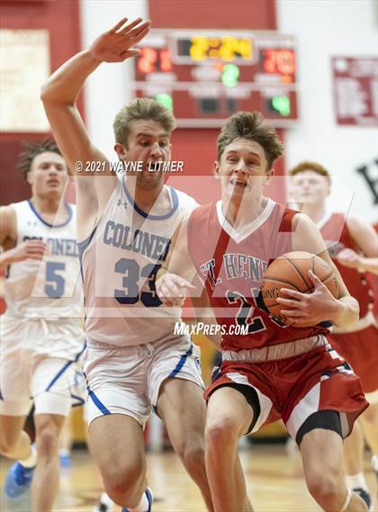 Thumbnail 2 in St. Henry vs Covington Catholic (ninth region) photogallery.