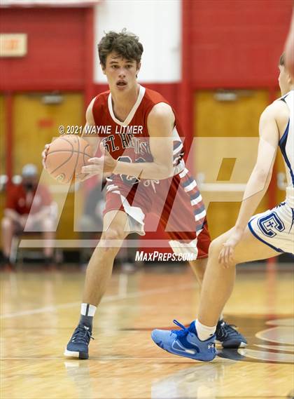 Thumbnail 1 in St. Henry vs Covington Catholic (ninth region) photogallery.