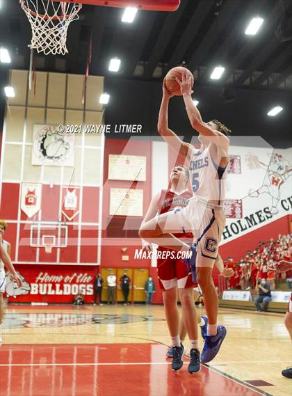 Thumbnail 2 in St. Henry vs Covington Catholic (ninth region) photogallery.