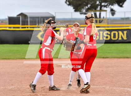 Thumbnail 1 in Magnet Cove vs. Pangburn (AAA 2A Regional Playoff) photogallery.