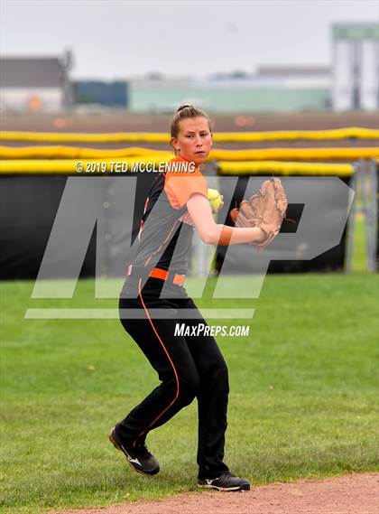 Thumbnail 1 in Magnet Cove vs. Pangburn (AAA 2A Regional Playoff) photogallery.