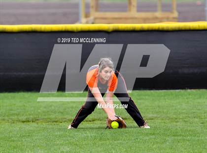 Thumbnail 3 in Magnet Cove vs. Pangburn (AAA 2A Regional Playoff) photogallery.
