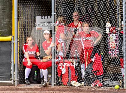 Thumbnail 2 in Magnet Cove vs. Pangburn (AAA 2A Regional Playoff) photogallery.