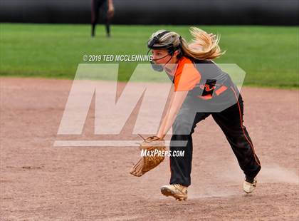 Thumbnail 1 in Magnet Cove vs. Pangburn (AAA 2A Regional Playoff) photogallery.