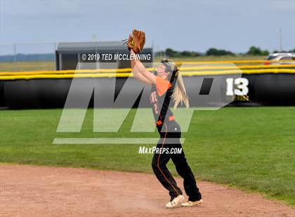 Thumbnail 1 in Magnet Cove vs. Pangburn (AAA 2A Regional Playoff) photogallery.