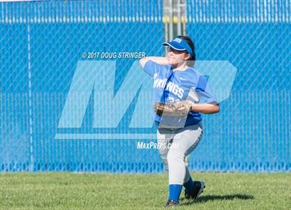 Thumbnail 3 in Moreau Catholic @ Irvington photogallery.