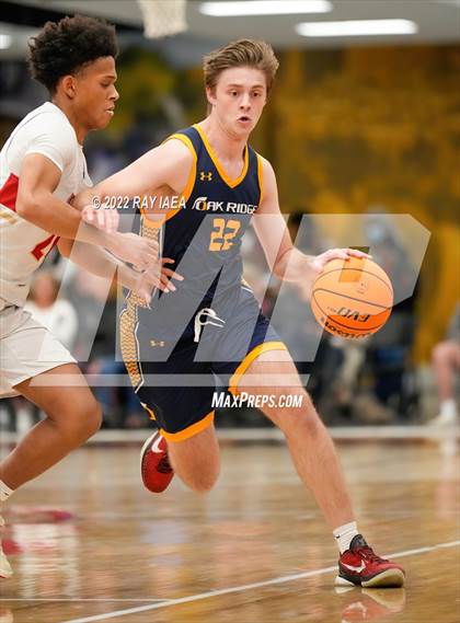 Thumbnail 1 in Oak Ridge @ Jesuit photogallery.