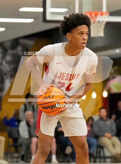 Thumbnail 3 in Oak Ridge @ Jesuit photogallery.