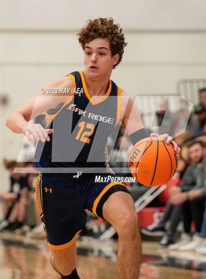 Thumbnail 1 in Oak Ridge @ Jesuit photogallery.