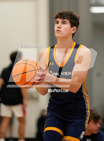 Thumbnail 1 in Oak Ridge @ Jesuit photogallery.
