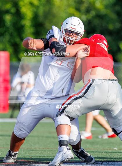 Thumbnail 1 in Greenwich @ New Canaan (Scrimmage) photogallery.