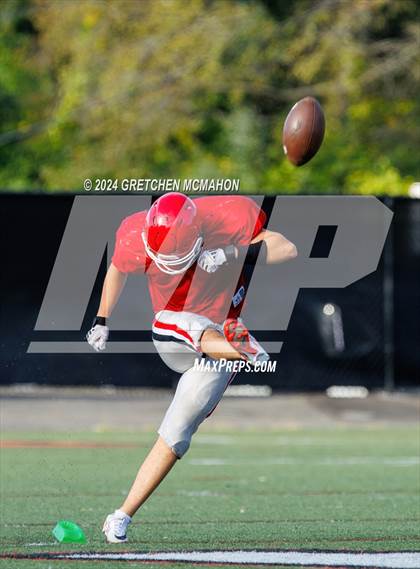 Thumbnail 2 in Greenwich @ New Canaan (Scrimmage) photogallery.