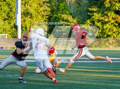 Thumbnail 2 in Greenwich @ New Canaan (Scrimmage) photogallery.