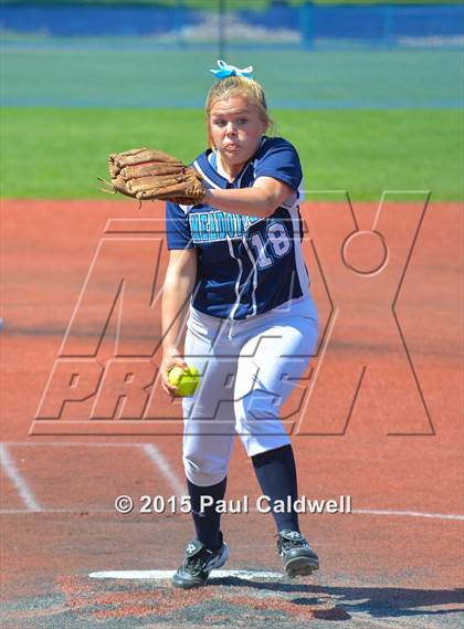 Thumbnail 1 in Meadowdale vs. Prairie (WIAA 3A Consolation Final) photogallery.