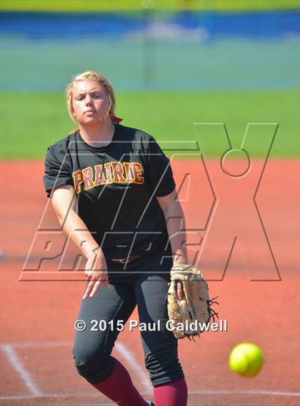 Thumbnail 2 in Meadowdale vs. Prairie (WIAA 3A Consolation Final) photogallery.