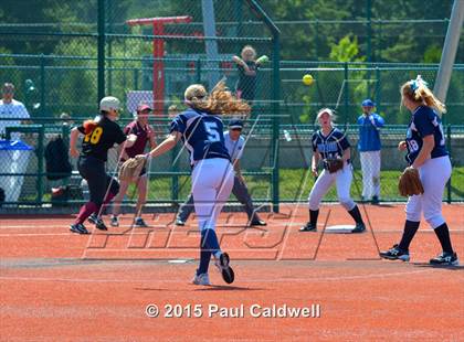 Thumbnail 1 in Meadowdale vs. Prairie (WIAA 3A Consolation Final) photogallery.