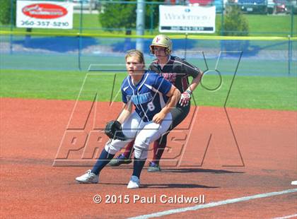 Thumbnail 3 in Meadowdale vs. Prairie (WIAA 3A Consolation Final) photogallery.