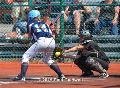 Thumbnail 3 in Meadowdale vs. Prairie (WIAA 3A Consolation Final) photogallery.