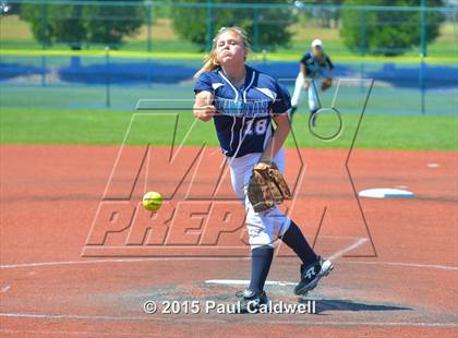 Thumbnail 3 in Meadowdale vs. Prairie (WIAA 3A Consolation Final) photogallery.