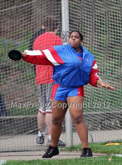 Thumbnail 1 in Iowa City Sherwood Relays (Discus/Shot Put)  photogallery.