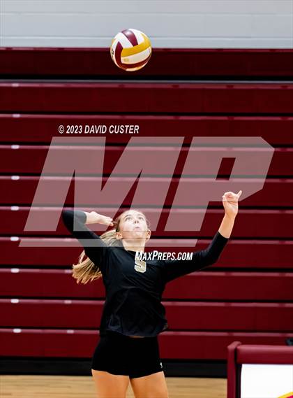 Thumbnail 3 in Westfield @ Oakton photogallery.