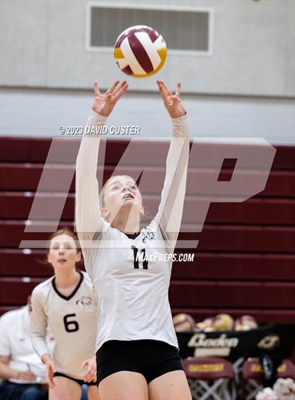 Thumbnail 2 in Westfield @ Oakton photogallery.