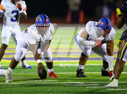 Thumbnail 1 in Serra vs. Warren photogallery.