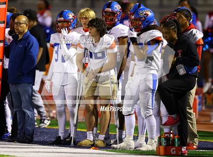 Thumbnail 1 in Serra vs. Warren photogallery.