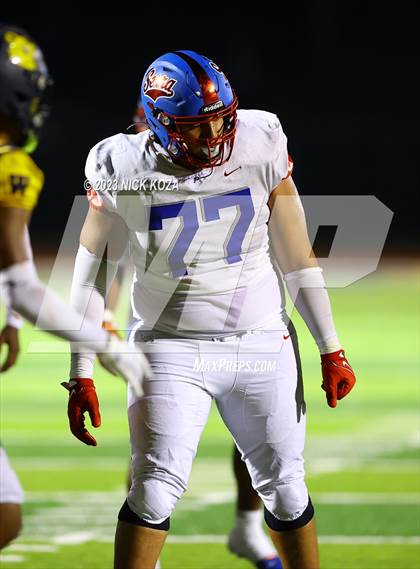 Thumbnail 1 in Serra vs. Warren photogallery.