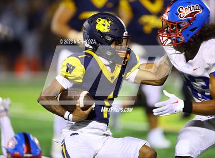 Thumbnail 1 in Serra vs. Warren photogallery.