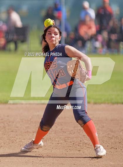 Thumbnail 2 in Baldwin Park @ Los Amigos (CIF SS D7 Quarterfinal) photogallery.