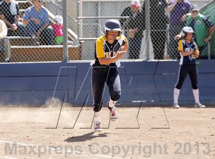 Thumbnail 3 in Half Moon Bay vs Notre Dame (CIF CCS D3 Final) photogallery.