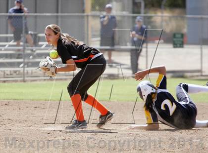 Thumbnail 2 in Half Moon Bay vs Notre Dame (CIF CCS D3 Final) photogallery.