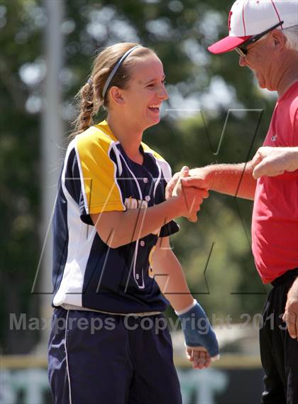 Thumbnail 3 in Half Moon Bay vs Notre Dame (CIF CCS D3 Final) photogallery.