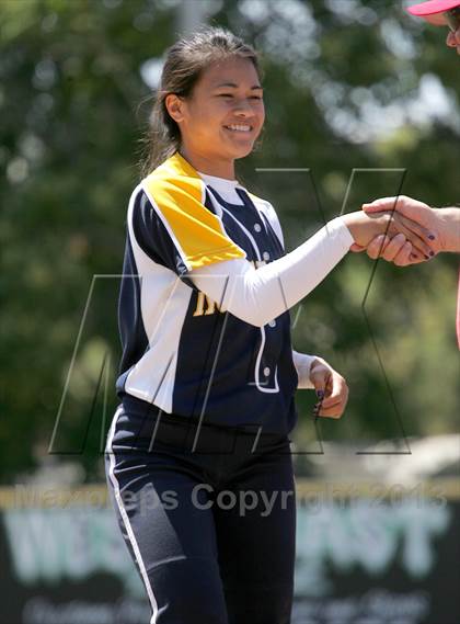 Thumbnail 3 in Half Moon Bay vs Notre Dame (CIF CCS D3 Final) photogallery.