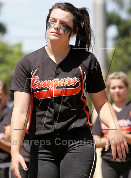 Thumbnail 3 in Half Moon Bay vs Notre Dame (CIF CCS D3 Final) photogallery.