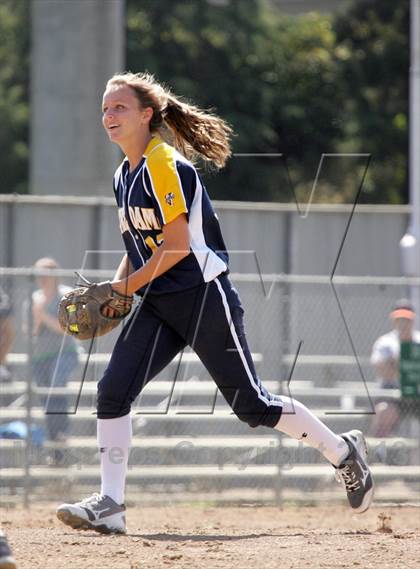 Thumbnail 3 in Half Moon Bay vs Notre Dame (CIF CCS D3 Final) photogallery.