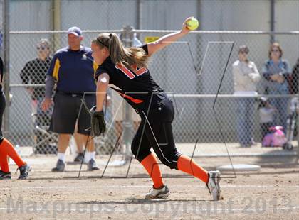 Thumbnail 3 in Half Moon Bay vs Notre Dame (CIF CCS D3 Final) photogallery.
