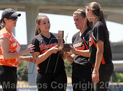 Thumbnail 1 in Half Moon Bay vs Notre Dame (CIF CCS D3 Final) photogallery.