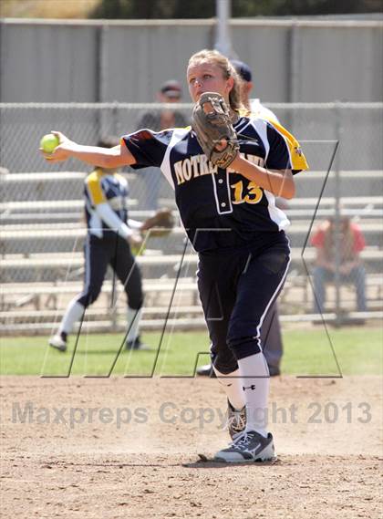 Thumbnail 3 in Half Moon Bay vs Notre Dame (CIF CCS D3 Final) photogallery.