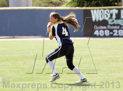 Thumbnail 2 in Half Moon Bay vs Notre Dame (CIF CCS D3 Final) photogallery.