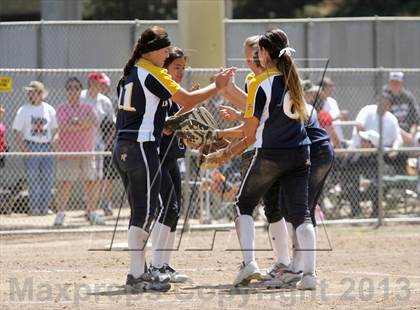 Thumbnail 2 in Half Moon Bay vs Notre Dame (CIF CCS D3 Final) photogallery.