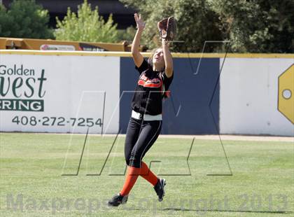 Thumbnail 1 in Half Moon Bay vs Notre Dame (CIF CCS D3 Final) photogallery.
