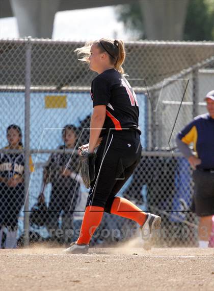 Thumbnail 3 in Half Moon Bay vs Notre Dame (CIF CCS D3 Final) photogallery.