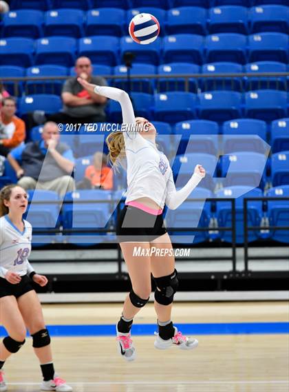 Thumbnail 2 in Southside vs Har-ber ( Springdale ) (AAA 7A 2nd Round Playoff) photogallery.