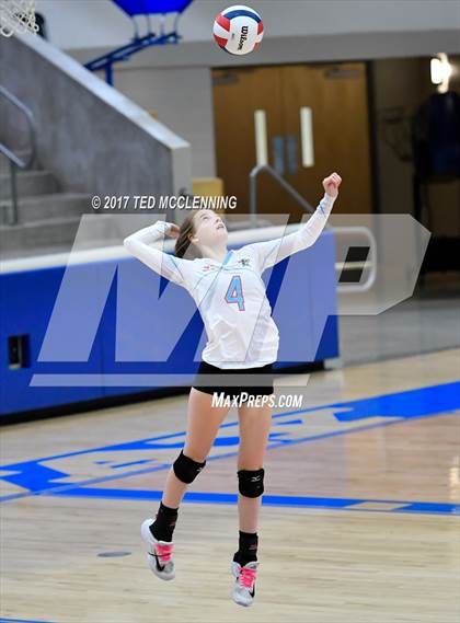 Thumbnail 1 in Southside vs Har-ber ( Springdale ) (AAA 7A 2nd Round Playoff) photogallery.