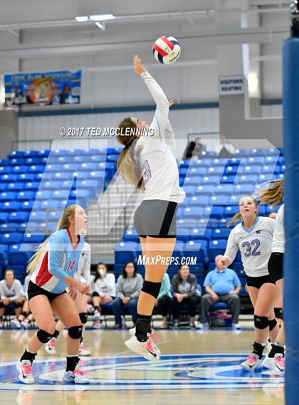 Thumbnail 1 in Southside vs Har-ber ( Springdale ) (AAA 7A 2nd Round Playoff) photogallery.