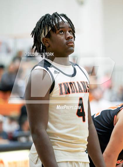 Thumbnail 1 in JV: Grand Saline vs Tyler HEAT photogallery.