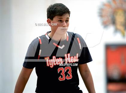 Thumbnail 2 in JV: Grand Saline vs Tyler HEAT photogallery.