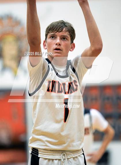 Thumbnail 3 in JV: Grand Saline vs Tyler HEAT photogallery.